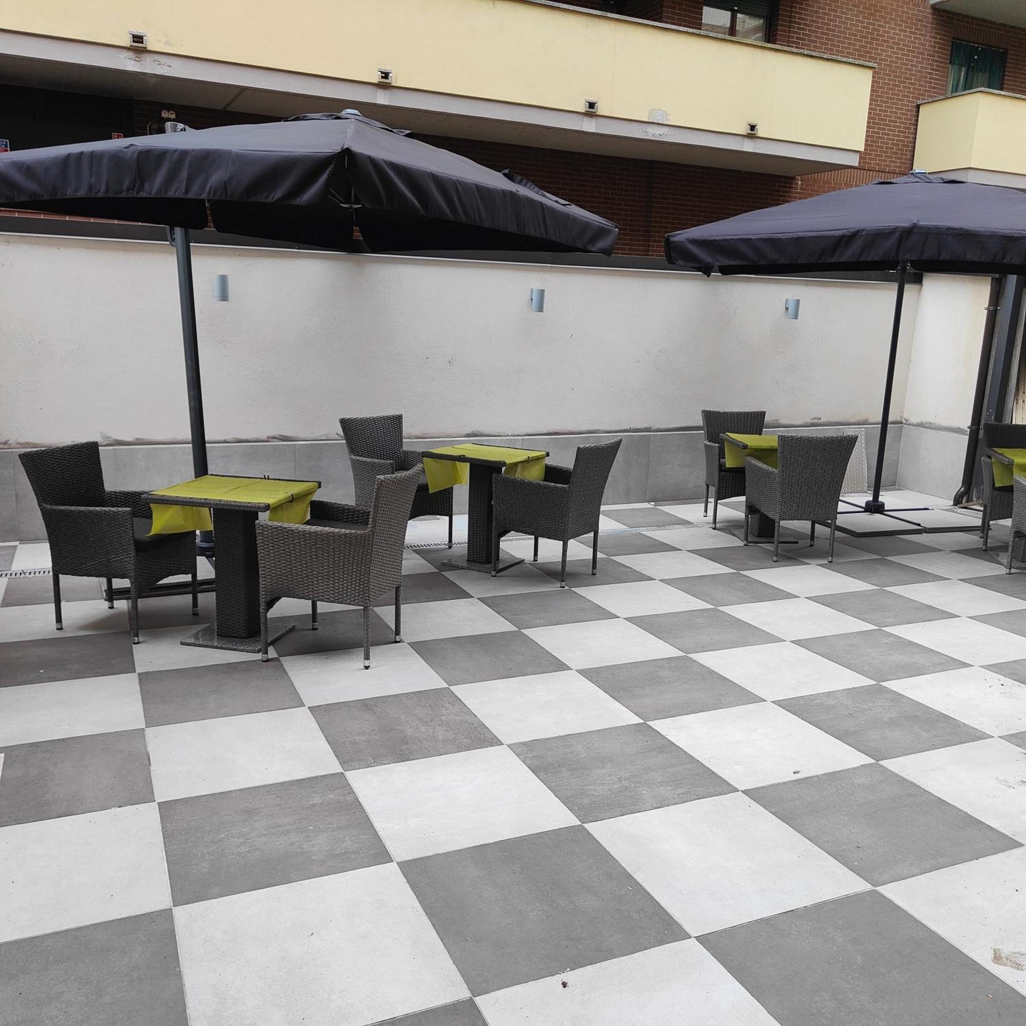 Novara Exterior foto